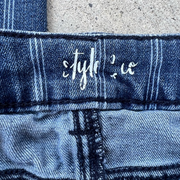 Style & Co Stripped Jeans - Picture 3 of 4